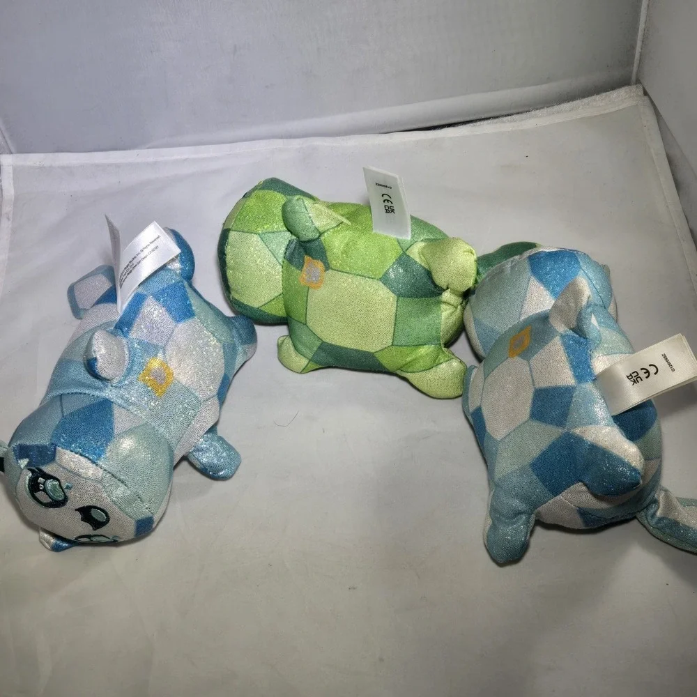 The Unbranded Brand lot ahpmau
